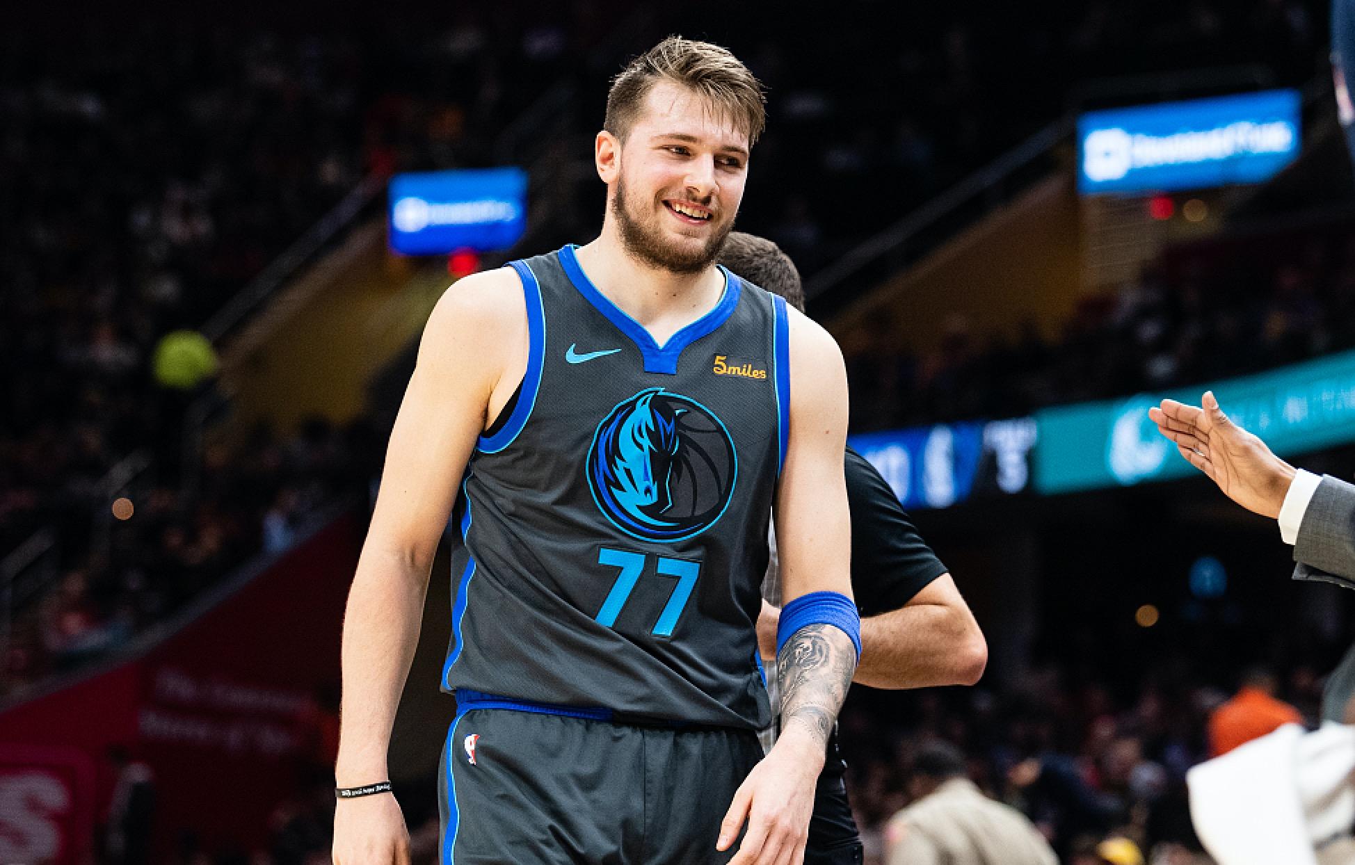 加巨大压力 加巨大压力