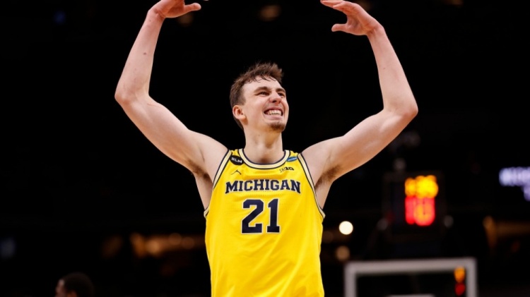 主场再次兑 主场再次兑