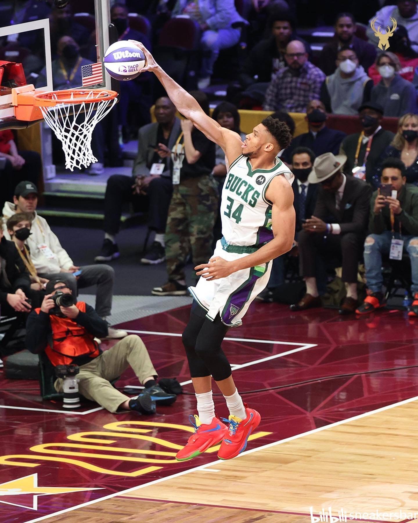 突发的人事 突发的人事